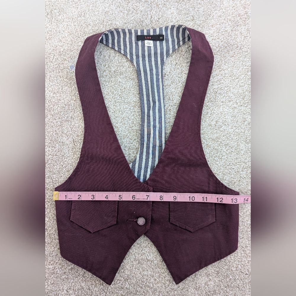 LUX Women's Cropped Vest - Picture 11 of 11